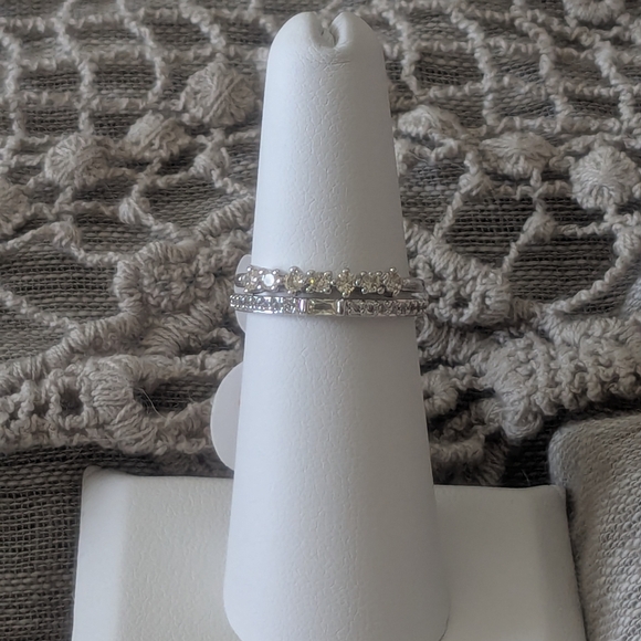 Elegant Silver Women's Ring Set With Lemon drop Citrine Stones - Picture 2 of 3